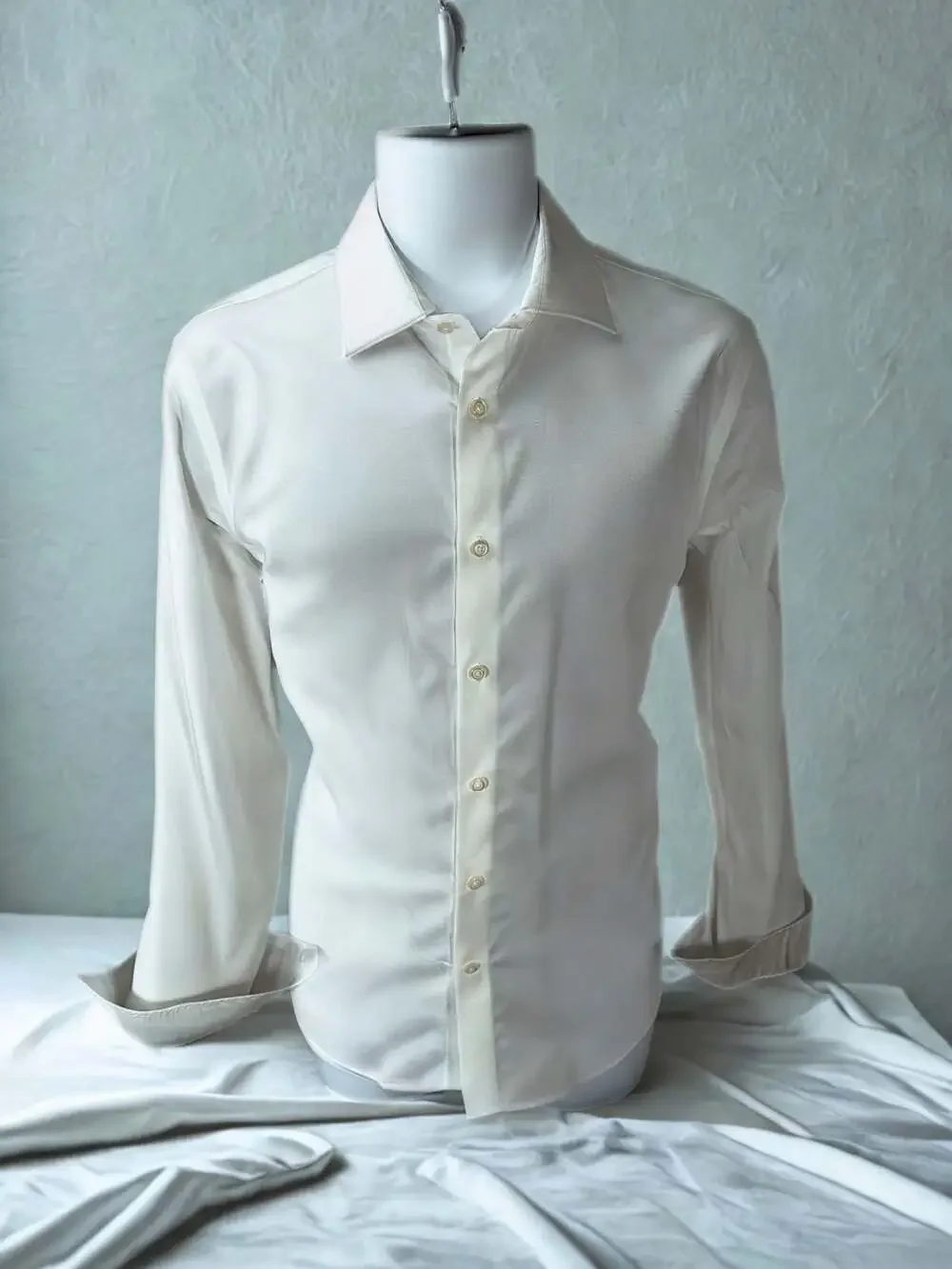 Banana Republic Slim Fit Non-Iron 100% Cotton White Dress Shirt